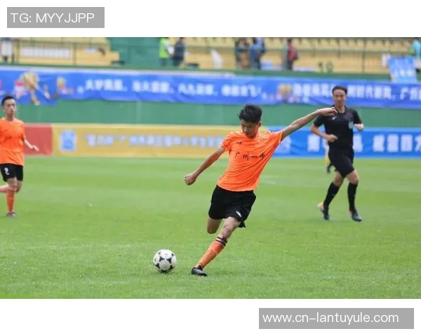 实时新闻科学足球技术训练方法的创新与实践探索